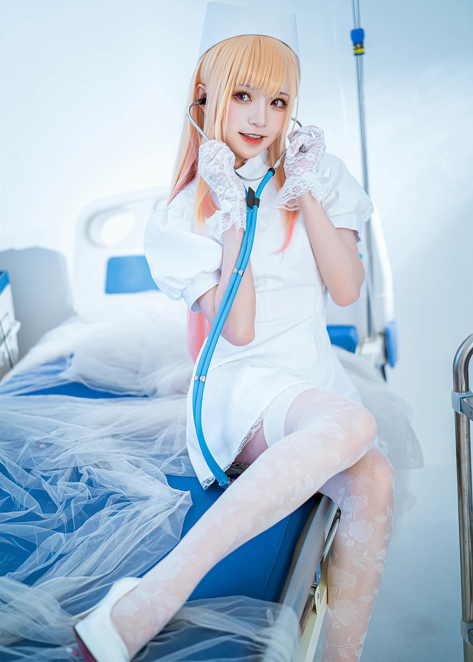 动漫博主Kitaro绮太郎美女动漫博主性感Cosplay写真喜多川海梦 白色护士
